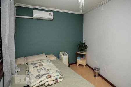 Casa de condomínio à venda com 280m², 4 quartos e sem vaga Casa de condomínio à venda com 280m², 4 quartos e sem vagaQuarto 1