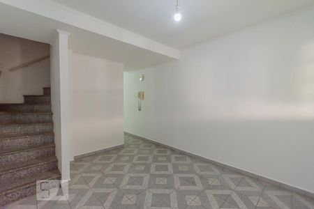 Sala de casa de condomínio para alugar com 3 quartos, 150m² em Vila Maria Eugênia, Campinas