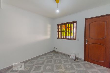 Sala de casa de condomínio para alugar com 3 quartos, 150m² em Vila Maria Eugênia, Campinas