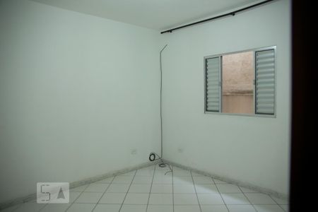 Quarto de kitnet/studio para alugar com 1 quarto, 27m² em Vila Nova York, São Paulo