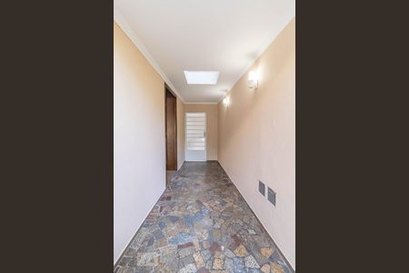 Casa para alugar com 220m², 3 quartos e 2 vagas Casa para alugar com 220m², 3 quartos e 2 vagasHall de entrada