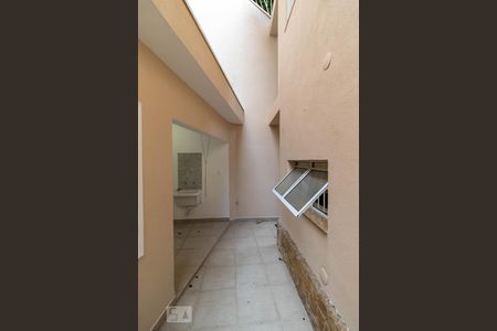 Casa para alugar com 220m², 3 quartos e 2 vagas Casa para alugar com 220m², 3 quartos e 2 vagasÁrea de serviço