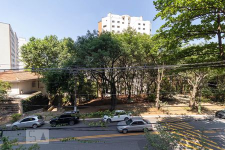 Casa para alugar com 220m², 3 quartos e 2 vagas Casa para alugar com 220m², 3 quartos e 2 vagasQuarto 1 - vista