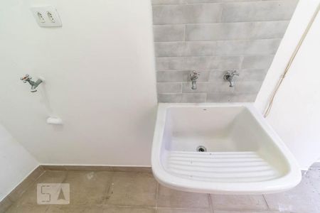 Casa para alugar com 220m², 3 quartos e 2 vagas Casa para alugar com 220m², 3 quartos e 2 vagasÁrea de serviço