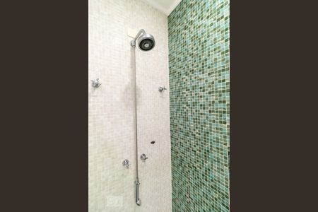 Casa para alugar com 220m², 3 quartos e 2 vagas Casa para alugar com 220m², 3 quartos e 2 vagasBanheiro da suíte