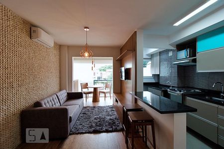 Sala de apartamento para alugar com 2 quartos, 81m² em Jardim Leonor, São Paulo