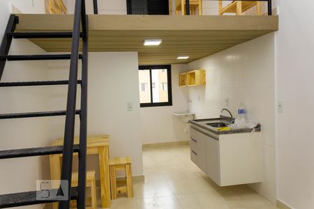 Sala/Cozinha de kitnet/studio para alugar com 1 quarto, 28m² em Jordanópolis, São Bernardo do Campo