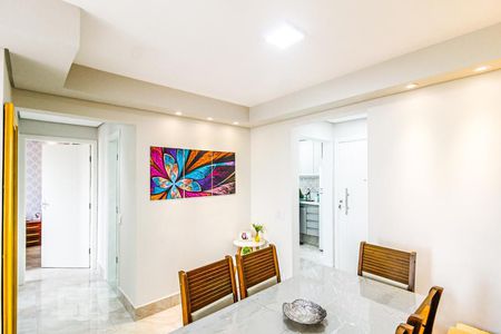 Sala de apartamento à venda com 2 quartos, 74m² em Santo Amaro, São Paulo