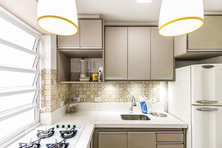 Apartamento à venda com 74m², 2 quartos e 1 vagaCozinha