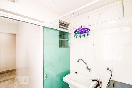 Apartamento à venda com 74m², 2 quartos e 1 vagaÁrea de Serviço