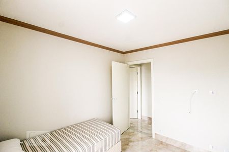 Quarto 1 de apartamento à venda com 2 quartos, 74m² em Santo Amaro, São Paulo