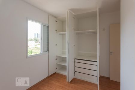 Quarto 1 - Armários de apartamento para alugar com 3 quartos, 60m² em Parque Itália, Campinas