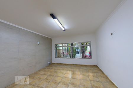 Sala de Casa com 5 quartos, 330m² Vila Galvão