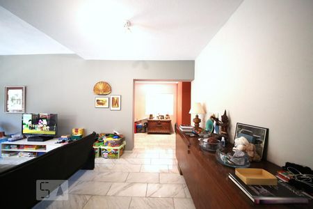 Sakla de casa para alugar com 3 quartos, 385m² em Vila Cordeiro, São Paulo