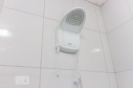 Casa à venda com 150m², 3 quartos e 2 vagas Casa à venda com 150m², 3 quartos e 2 vagasChuveiro