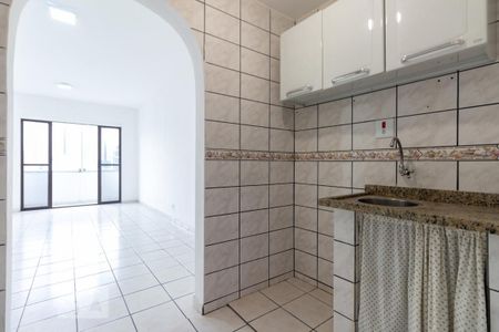 Studio para alugar com 38m², 1 quarto e sem vaga Studio para alugar com 38m², 1 quarto e sem vagaCozinha