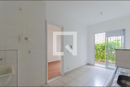 Apartamento para alugar com 28m², 1 quarto e sem vaga Apartamento para alugar com 28m², 1 quarto e sem vagaCozinha e Área de Serviço