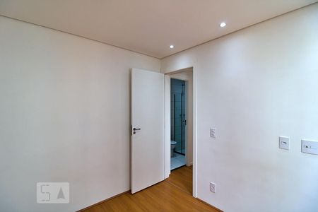 Quarto 1 de apartamento para alugar com 2 quartos, 40m² em Parque Reboucas, São Paulo