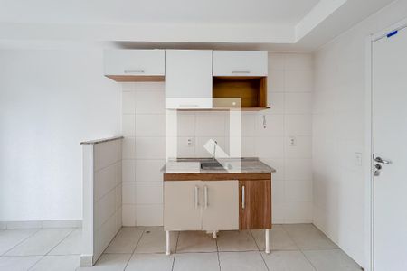 Sala/Cozinha de apartamento para alugar com 1 quarto, 30m² em Cambuci, São Paulo
