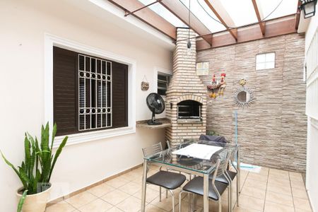 Casa à venda com 250m², 3 quartos e 2 vagasÁrea Externa/Churrasqueira