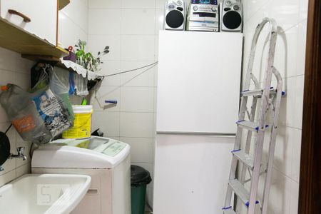 Casa à venda com 250m², 3 quartos e 2 vagasÁrea de Serviço