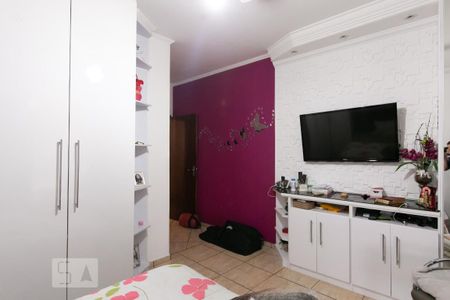 Casa à venda com 250m², 3 quartos e 2 vagasQuarto Suíte