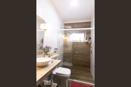 Casa à venda com 250m², 3 quartos e 2 vagasBanheiro Suíte