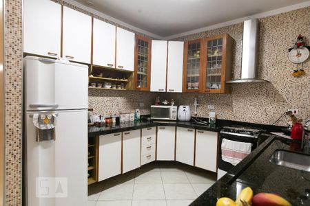 Casa à venda com 250m², 3 quartos e 2 vagasCozinha