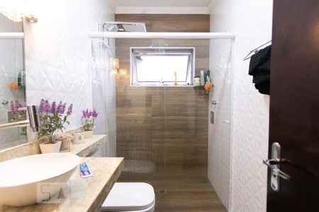 Casa à venda com 250m², 3 quartos e 2 vagasBanheiro Suíte