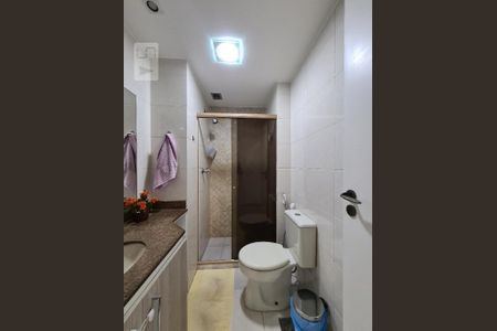 Apartamento à venda com 90m², 2 quartos e 1 vaga Apartamento à venda com 90m², 2 quartos e 1 vagaBanheiro Social