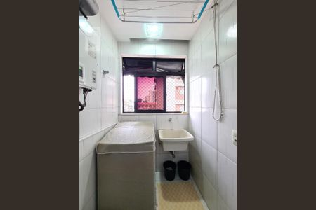Apartamento à venda com 90m², 2 quartos e 1 vaga Apartamento à venda com 90m², 2 quartos e 1 vagaÁrea de Serviço