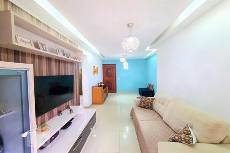 Apartamento à venda com 90m², 2 quartos e 1 vaga Apartamento à venda com 90m², 2 quartos e 1 vagaSala