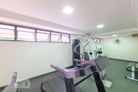 Apartamento à venda com 90m², 2 quartos e 1 vaga Apartamento à venda com 90m², 2 quartos e 1 vagaÁrea comum - Academia