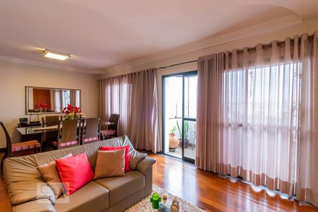 Sala  de apartamento à venda com 3 quartos, 144m² em Vila Brasílio Machado, São Paulo