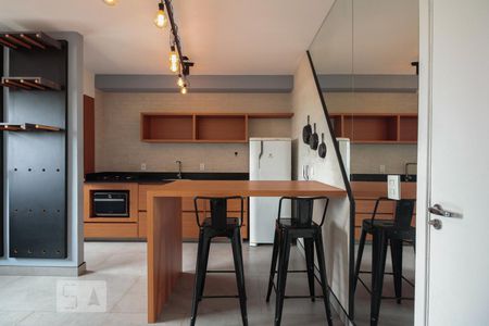 Apartamento à venda com 32m², 1 quarto e sem vaga Apartamento à venda com 32m², 1 quarto e sem vagaSala