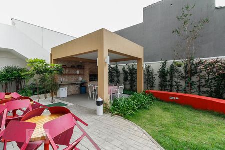 Apartamento à venda com 32m², 1 quarto e sem vaga Apartamento à venda com 32m², 1 quarto e sem vagaChurrasqueira