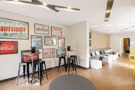 Apartamento à venda com 32m², 1 quarto e sem vaga Apartamento à venda com 32m², 1 quarto e sem vagaSalão de festas