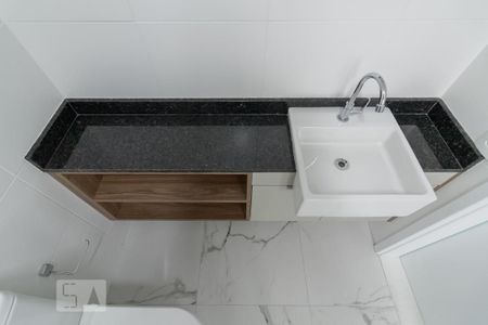 Studio para alugar com 25m², 1 quarto e sem vaga Studio para alugar com 25m², 1 quarto e sem vagaBanheiro