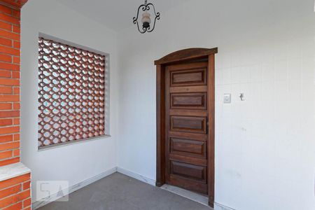 Casa à venda com 140m², 3 quartos e 1 vagaEntrada