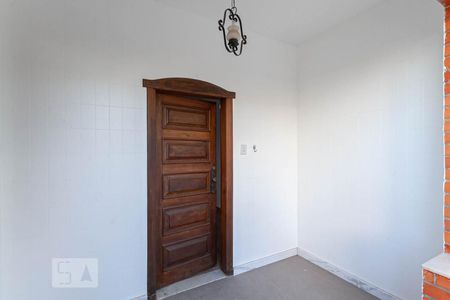 Casa à venda com 140m², 3 quartos e 1 vagaEntrada