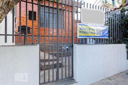 Casa à venda com 140m², 3 quartos e 1 vagaFachada