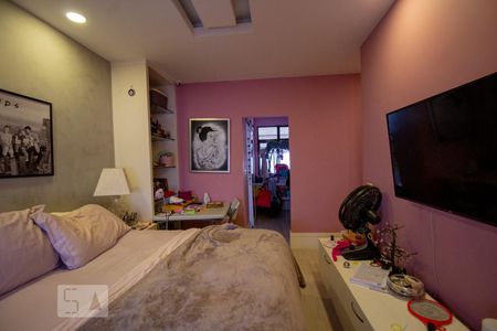 Apartamento à venda com 440m², 5 quartos e 6 vagasSuíte 1