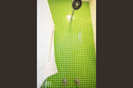 Apartamento à venda com 440m², 5 quartos e 6 vagasBanheiro da Suíte 2