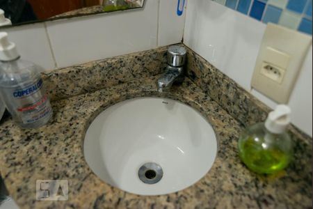 Casa à venda com 310m², 4 quartos e sem vaga Casa à venda com 310m², 4 quartos e sem vagaBanheiro 2