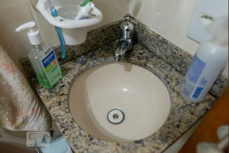 Casa à venda com 310m², 4 quartos e sem vaga Casa à venda com 310m², 4 quartos e sem vagaBanheiro da Suíte