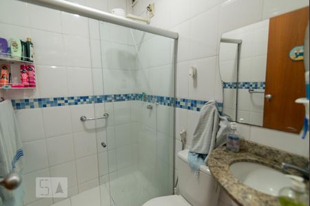 Casa à venda com 310m², 4 quartos e sem vaga Casa à venda com 310m², 4 quartos e sem vagaBanheiro 2