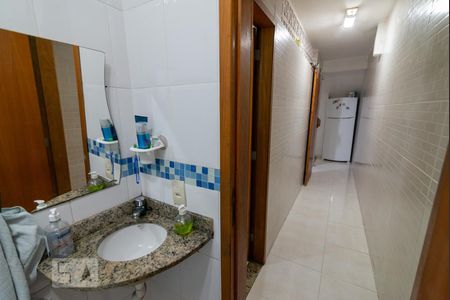 Casa à venda com 310m², 4 quartos e sem vaga Casa à venda com 310m², 4 quartos e sem vagaBanheiro 2