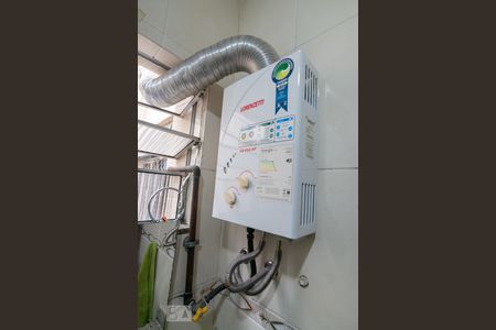 Casa à venda com 310m², 4 quartos e sem vaga Casa à venda com 310m², 4 quartos e sem vagaAquecedor