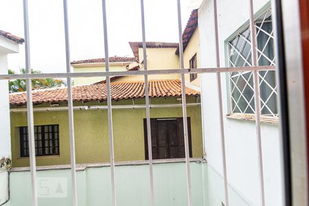 Casa de condomínio à venda com 140m², 6 quartos e sem vaga Casa de condomínio à venda com 140m², 6 quartos e sem vagaSuite