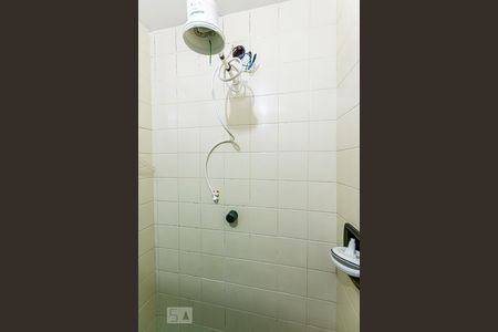 Casa de condomínio à venda com 140m², 6 quartos e sem vaga Casa de condomínio à venda com 140m², 6 quartos e sem vagaBanheiro Social